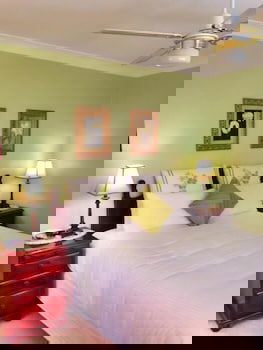 Curtis Falls Apartment - Darwin Holiday 3