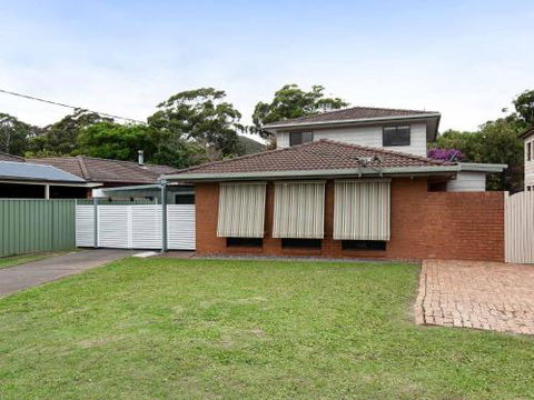 Willows At The Bay 111 Horace St. Large House With Aircon WIFI & Boat Parking. - Darwin Holiday 0