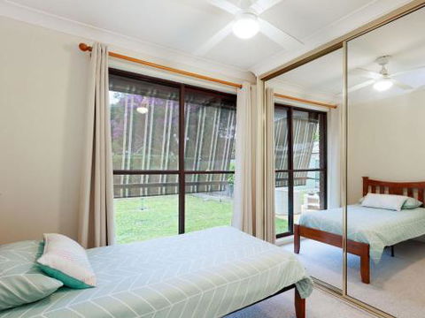 Willows At The Bay 111 Horace St. Large House With Aircon WIFI & Boat Parking. - Darwin Holiday 2