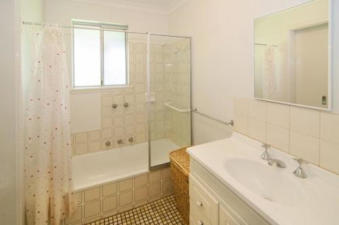 Anchors Away - Darwin Holiday 5