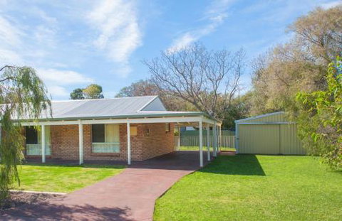 Anchors Away - Darwin Holiday 4