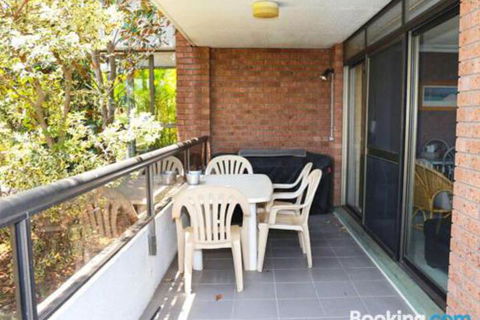 1 The Commodore 9 11 Donald St. Ground Floor Unit Close To Shops Cafes & Marina - Darwin Holiday 4