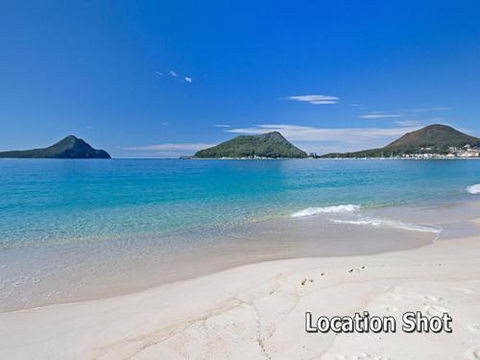 Lorikeet Retreat 2 / 117 Tomaree Rd Pet Friendly Air Conditioned Holiday House - Darwin Holiday 2