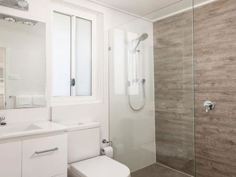 Little Kingsley Beach House 59A Kingsley Drive - Darwin Holiday 1