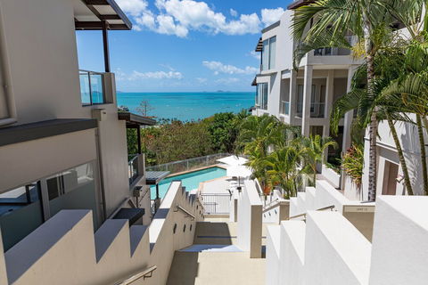 UNIT 35 Whitsundays - Darwin Holiday 6