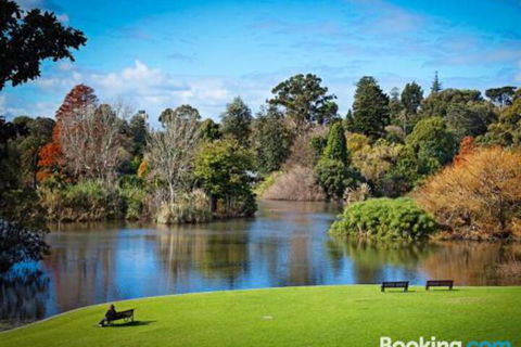 Homely Albert Park Suite Next To Grand Prix Circuit - Darwin Holiday 6
