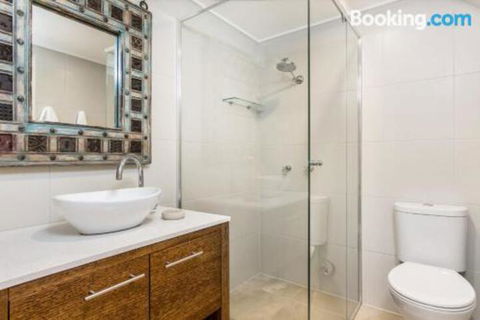 2 / 66 Lawson Street Byron Bay Koranba - Darwin Holiday 3