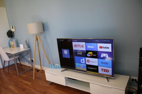 Beachside Luxury 2 Bedroom Getaway - Darwin Holiday 5