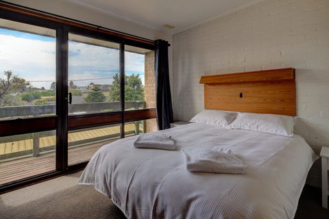 Malseeds - Darwin Holiday 3