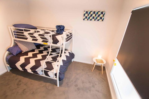 Contemporary â€˜Espritâ€™ With River Reserve Access - Darwin Holiday 4