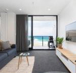 Luxury Beachfront Apartment in Newcastle - Darwin Holiday