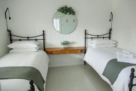 The Rested Guest 3 Bedroom Cottage West Wyalong - Darwin Holiday 5