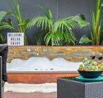 AMORE a Tranquil Retreat with Couples Spa - Darwin Holiday