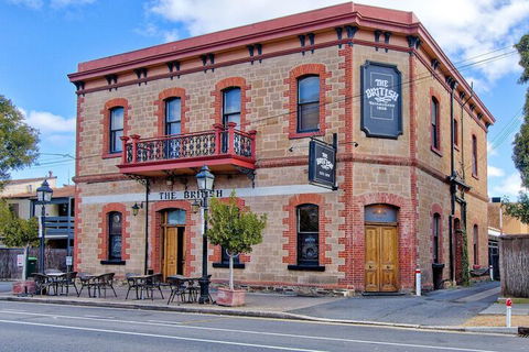 Former Dress Circle Nth Adelaide Apt With Aircon - Darwin Holiday 1