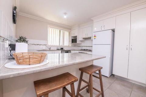 Wonderful Windred Modern Comfy Quiet - Darwin Holiday 6