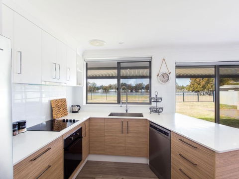 18 Rest Point - Darwin Holiday 5