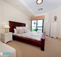 Brookwater Waterfront on Lake Mulwala - Darwin Holiday