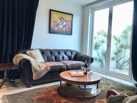 Beachfront By The CC Family Friendly Plunge Pool Steps To The Beach - Darwin Holiday 1