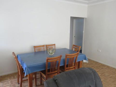 Cabenay 3 VIEWS ACROSS THE PARK - Darwin Holiday 2