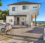 Yacaaba Beautiful Waterfront Location - Darwin Holiday