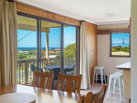 Williams Wonder Large Beach House - Darwin Holiday 5