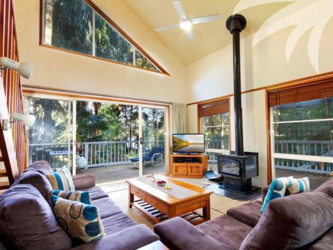 Araluen - Darwin Holiday 2