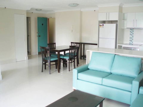 Stunning Sea & Ocean Views Apt - Darwin Holiday 6