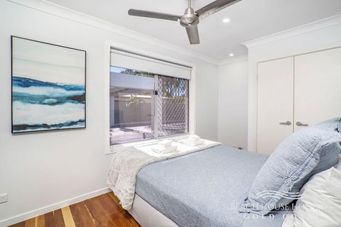 The Savoy Beach House - Darwin Holiday 6