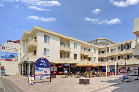 Bay Village Unit 11 / 47 Shoal Bay Road - Darwin Holiday 0