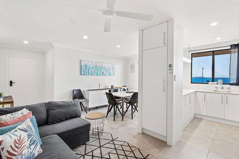 Bay Village Unit 11 / 47 Shoal Bay Road - Darwin Holiday 1