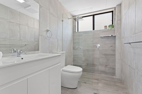 Bay Village Unit 11 / 47 Shoal Bay Road - Darwin Holiday 6