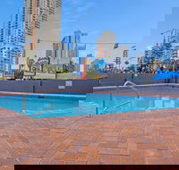 Beachside Views with Pool  Netflix - Darwin Holiday