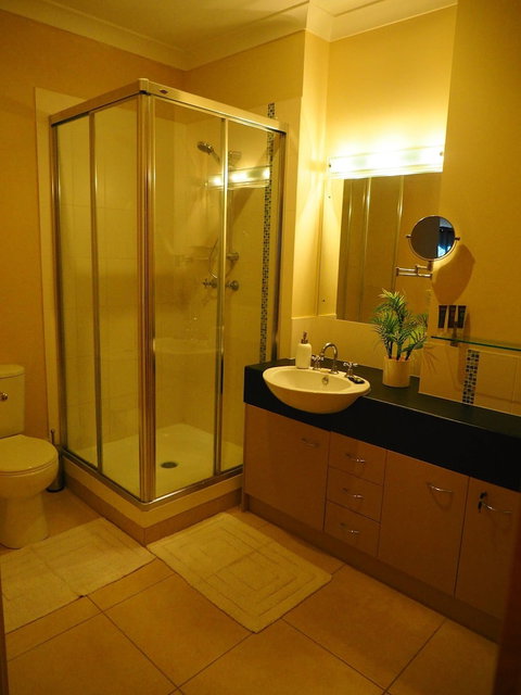 Master Suite With Private Entrance - Darwin Holiday 5