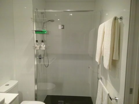 Bright And Cosy Apartment With Terrific View, Cbd - Darwin Holiday 0