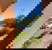 Akuna 8 - Darwin Holiday