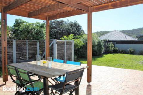 BARANBALEE WEEKLY ONLY - Darwin Holiday 5