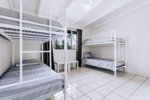 Freedom Rainbow Beach - Darwin Holiday 2