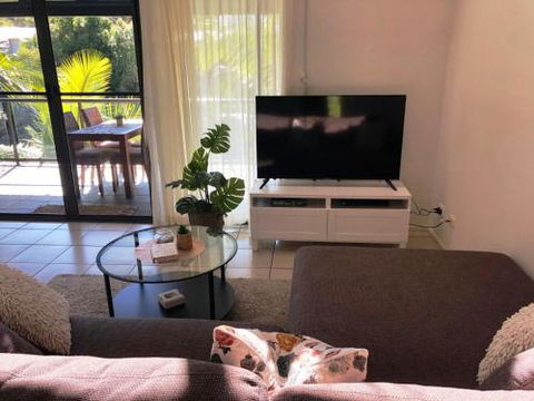 Baden 86 Rainbow Shores Walk To Beach Top Floor Air Conditioned Unit - Darwin Holiday 2
