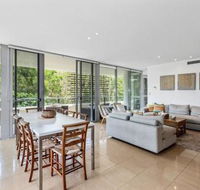 COTTON BEACH 94 MID FLOOR PENTHOUSE - Darwin Holiday