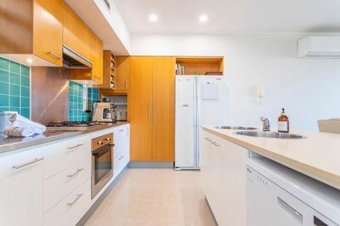 Maroochy River Inlet Views At Sebel Twin Waters Free Wifi & Parking 2 Cars - Darwin Holiday 6