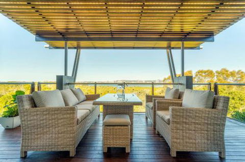 Maroochy River Inlet Views At Sebel Twin Waters Free Wifi & Parking 2 Cars - Darwin Holiday 0