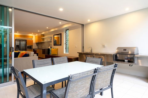 A PERFECT STAY - Your Place At Belongil Beach - Darwin Holiday 3