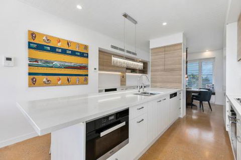 White Sands One - Darwin Holiday 5