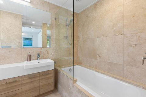 White Sands One - Darwin Holiday 4