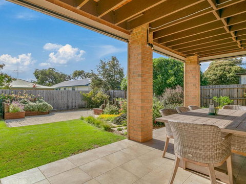 Wild Waves - Darwin Holiday 2