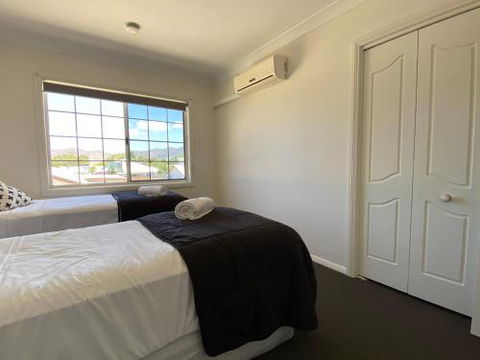 Townsville Wistaria Spacious Home - Darwin Holiday 6