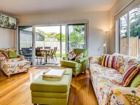 One 20 Seven - Darwin Holiday 3