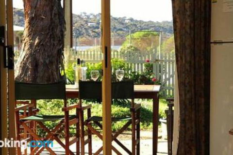 Schoolhouse Cottage American River - Darwin Holiday 4