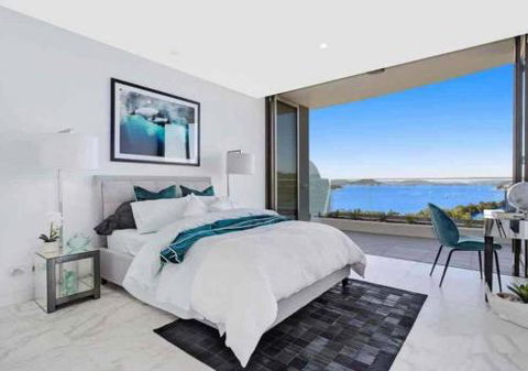 Stylish Penthouse With Views & Jacuzzi - Darwin Holiday 4