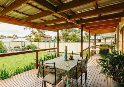 Comfortable Outdoor Entertaining Lake Walks - Darwin Holiday 6